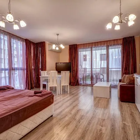 Апартамент Real Black Sea Шкорпиловци