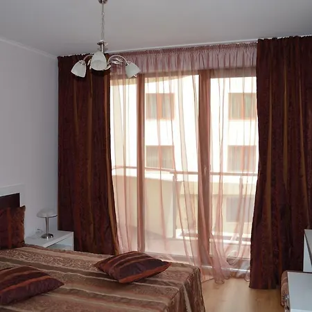 Апартамент Real Black Sea *