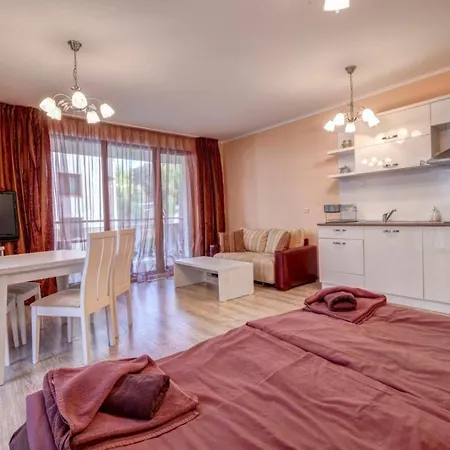 Real Black Sea 아파트