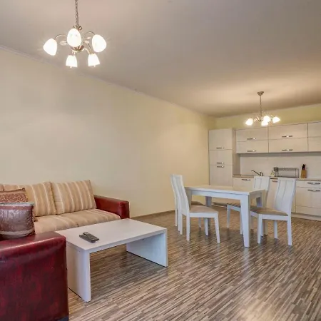 Real Black Sea 아파트